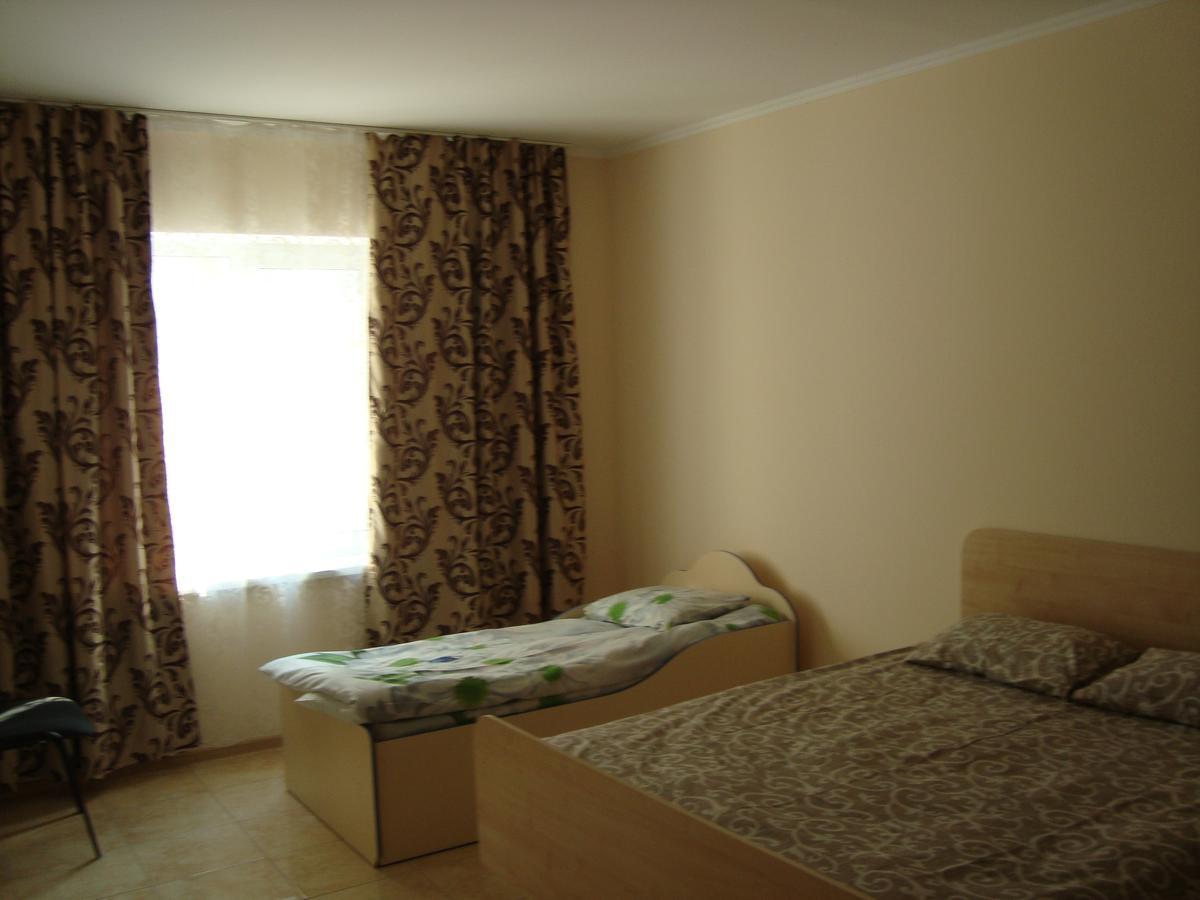 Hostel Sofia Житомир Экстерьер фото